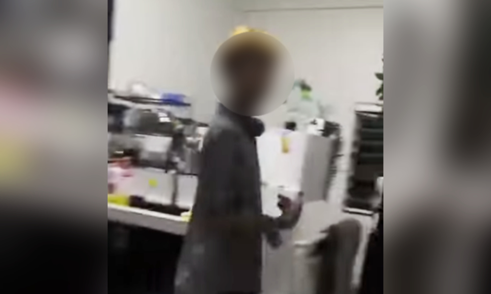 Burglar caught after returning to victim's home to retrieve items