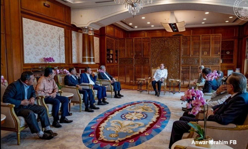 PM puji pertemuan 'harmoni' Zahid, Hajiji 1 d4dd5e39fdc4e571c6616686bdde0d71