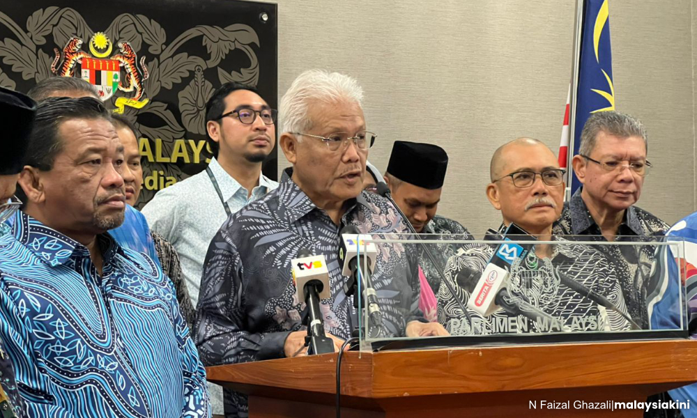 PN urges East M'sia, Umno MPs to abstain on URA vote