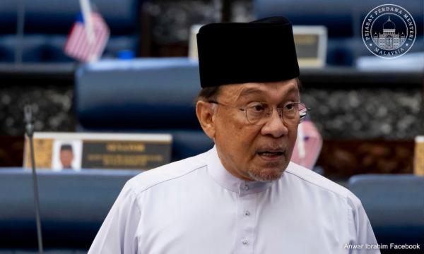 Kerajaan saran pelajar bawah 16 tahun dilarang guna telefon pintar