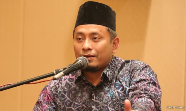 MP PAS dakwa PM salah guna kuasa arah SKMM siasat Muhyiddin