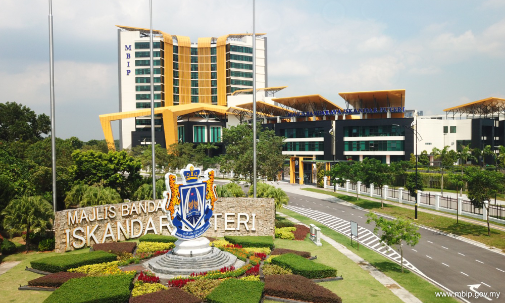 malaysiakini.com - Malaysiakini Team - Two more flag gaffes in Johor
