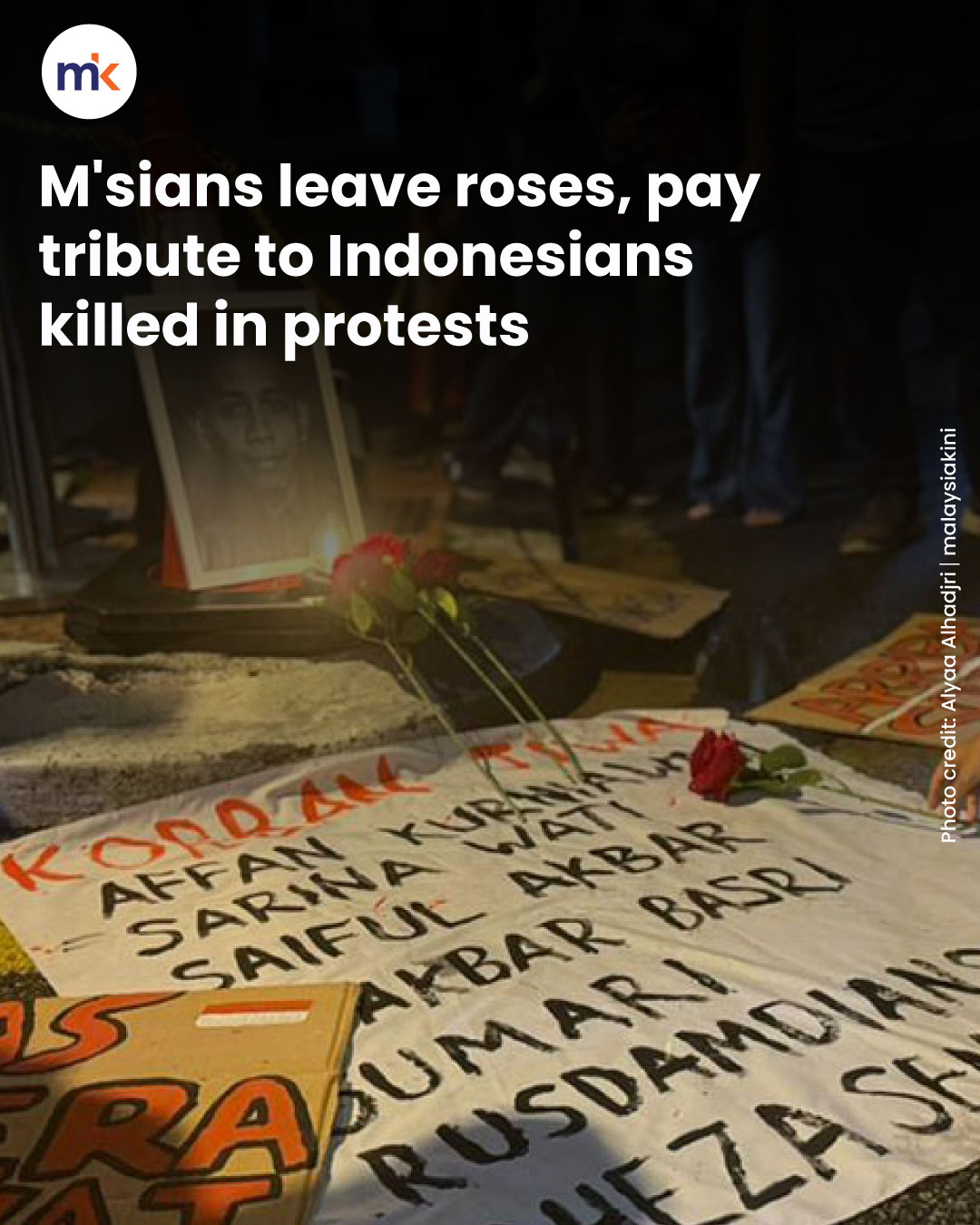 M'sians leave roses, pay tribute to Indonesians killed in protests
