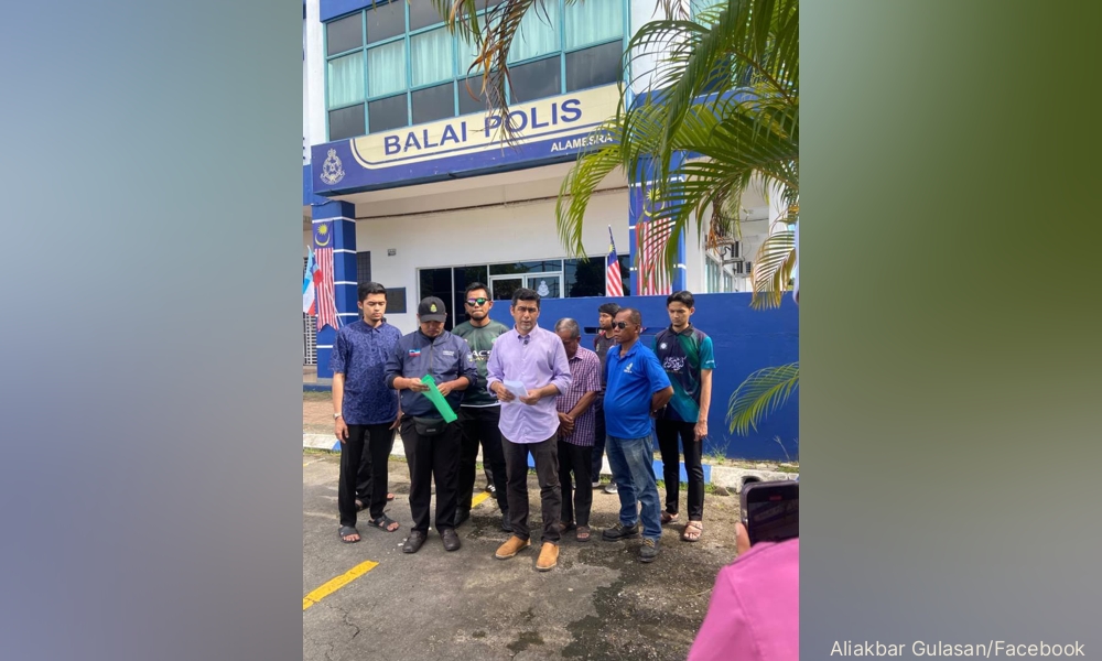 Pesuruhjaya PAS Sabah lapor polis lepas rumah disimbah cat merah 1 402bceab1230a60ad872b4ba230bac73