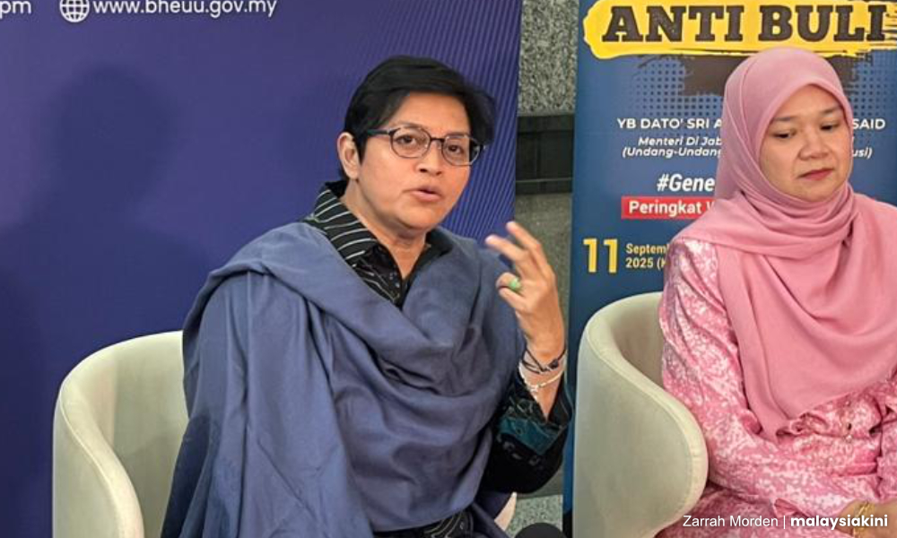 Azalina: Anti-bullying tribunal bill to be tabled in December