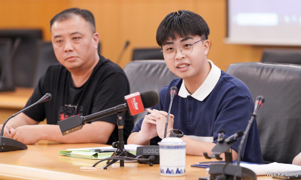 STPM4.0生黄煜轩选科冤案,魔鬼在哪里?