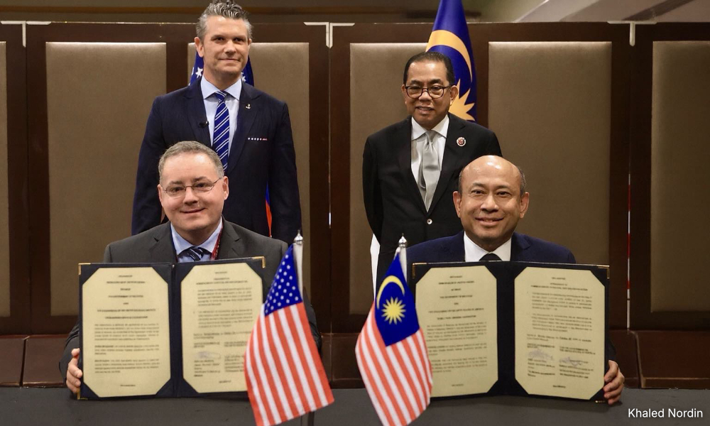 Khaled jawab Dr M: MOU pertahanan M'sia, AS tiada kaitan ART