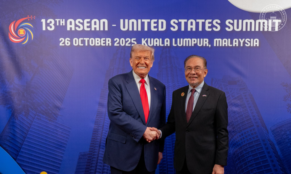 Nadir bumi: Jangan ulangi kesilapan lama isu royalti minyak 2 322fbb7ae8926d327a6dde087d5c7d4c