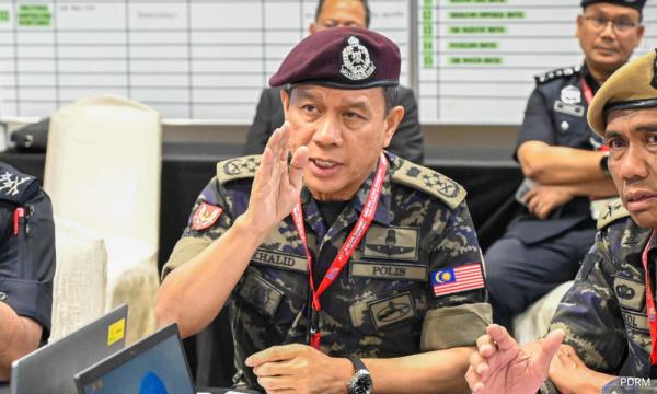 Ops Pedo 2.0: Polizisten schnappen 31 Personen, darunter auch ...