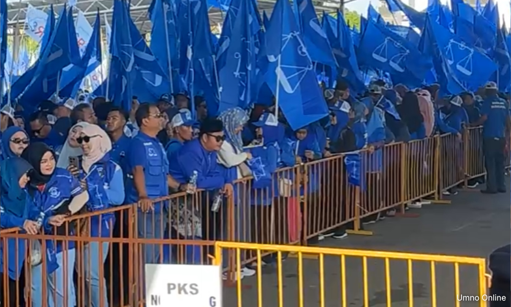 025a95376feec2d079dc32cc7f9d45f2