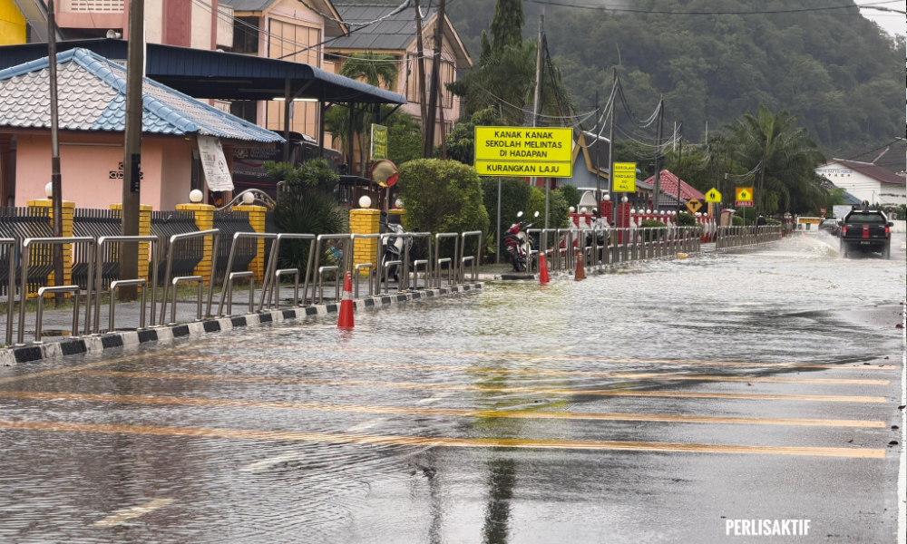 Banjir makin buruk, lebih 20,000 mangsa dipindahkan