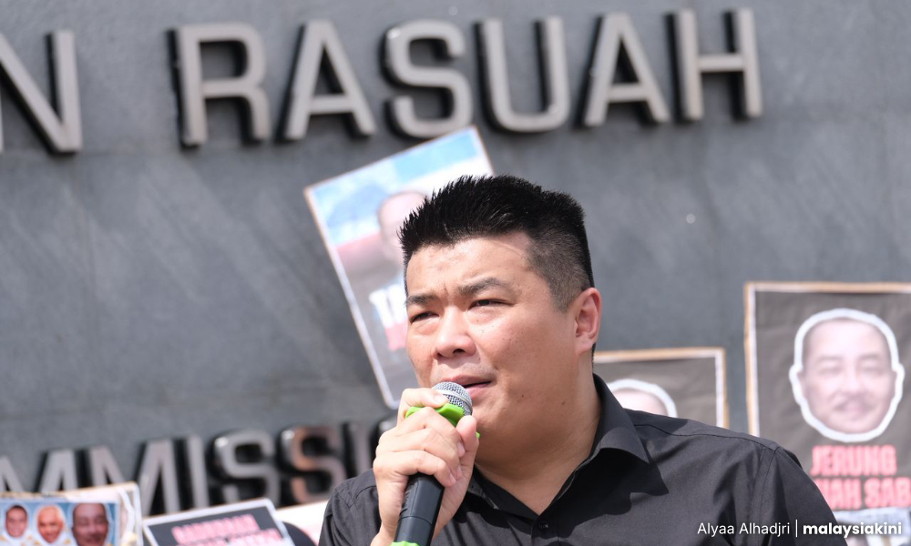 Tei demo depan SPRM, desak dakwa 'jerung' Sabah 2 6782e0228fb3c65caf4da74aaf0e2f88