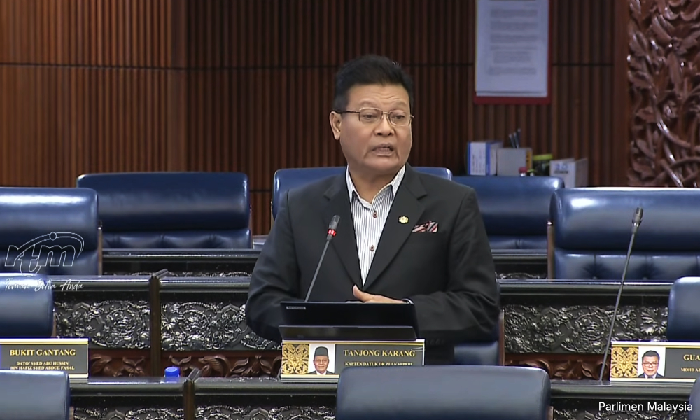 MP moots fines for forwarding fake news
