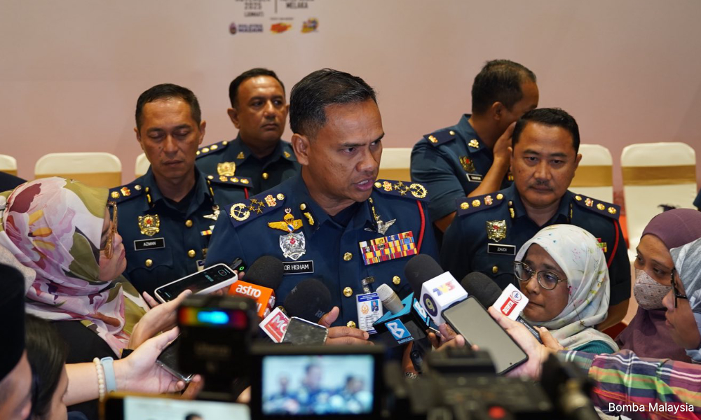 Ribut Senyar: 49 kes pokok tumbang, satu kematian dilaporkan