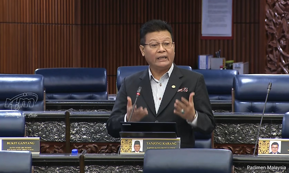MP cadang denda jika kongsi berita palsu