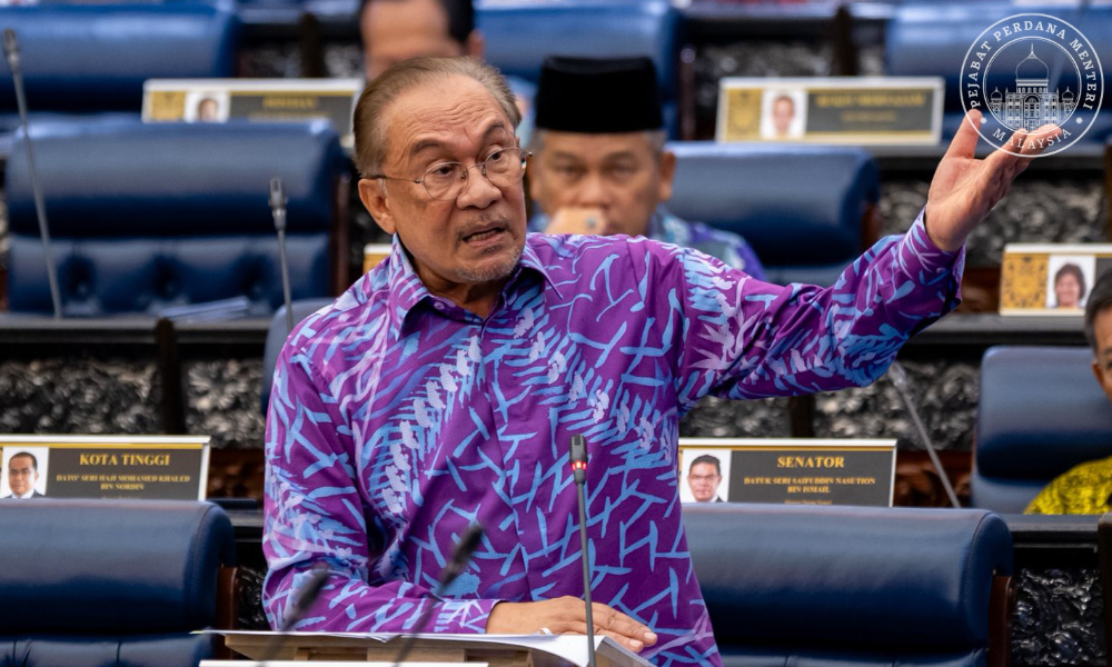 COMMENT | Who's the real traitor here?