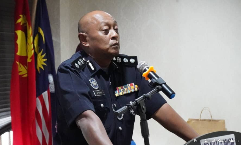 Pelajar tingkatan 4 ditemukan pengsan dalam tandas asrama