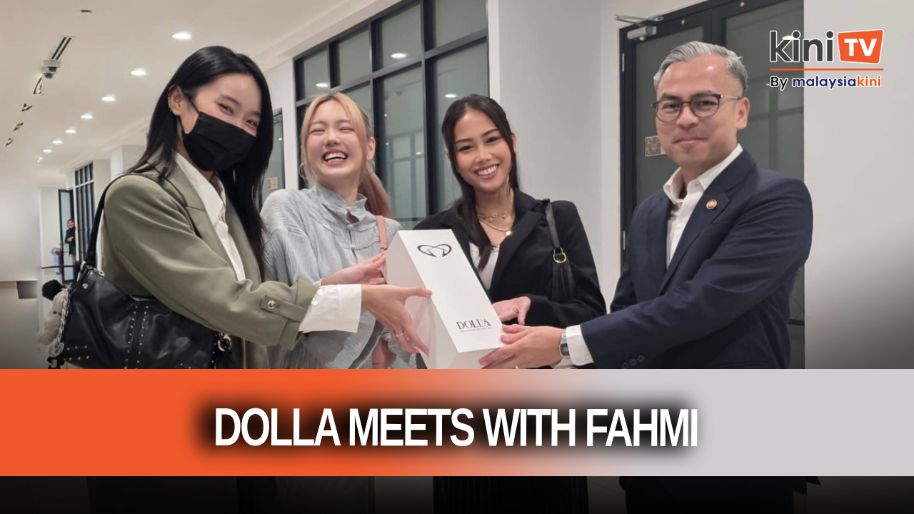 Dolla meets with Fahmi at Parliament