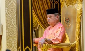 Agong zahir nasihat penjawat awam kekal integriti, perkukuh tadbir urus