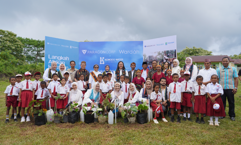 ParagonCorp Wardah, Komodo Water bring clean water access to residents in East Nusa Tenggara