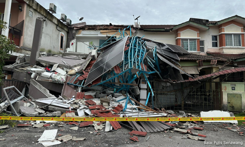 芙蓉排屋坍塌：土法炼钢式的民宅扩建工程