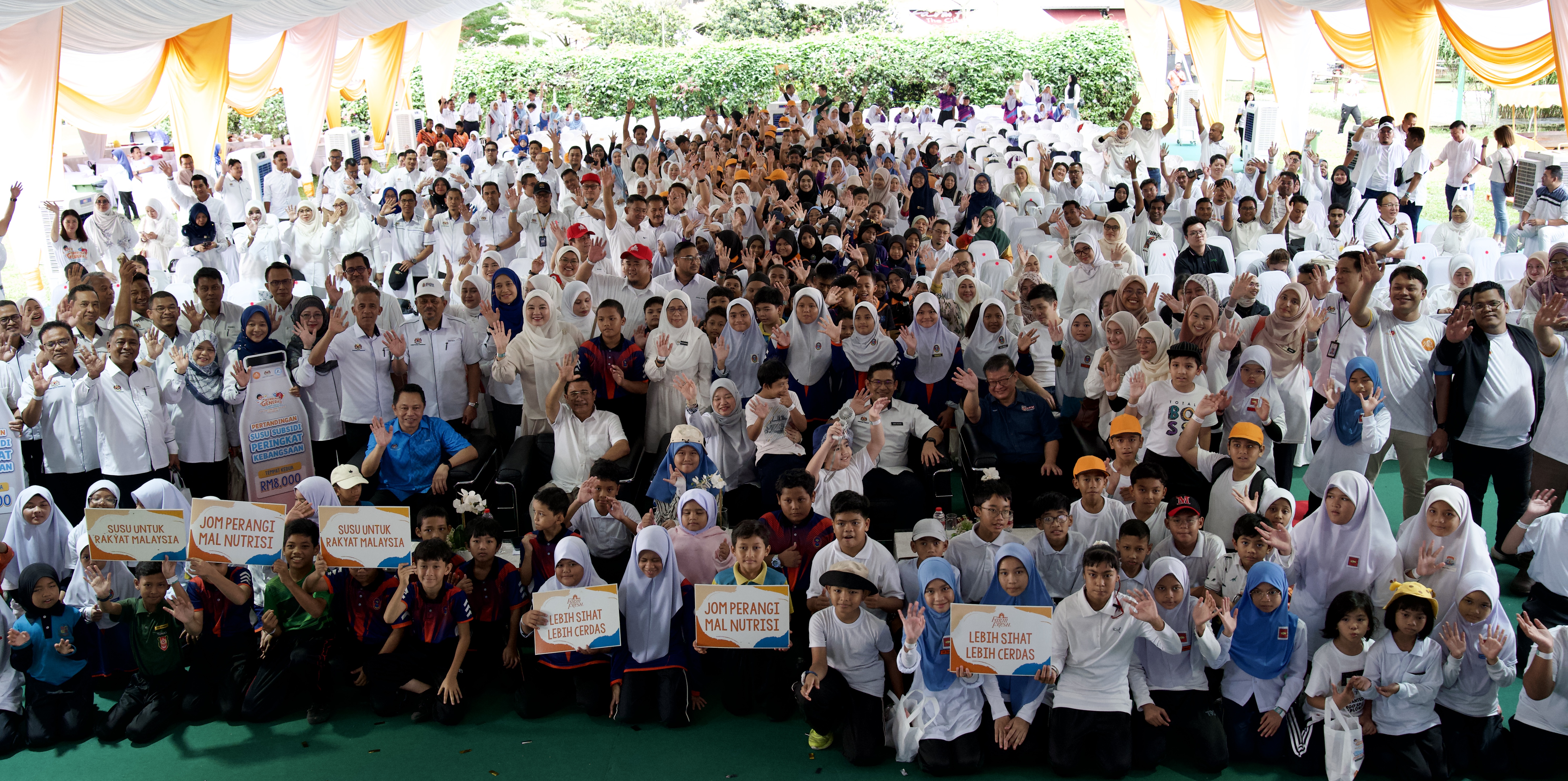 Farm Fresh Berhad terus komited membina generasi sihat dan berakhlak melalui Program Susu Sekolah KPM 2025