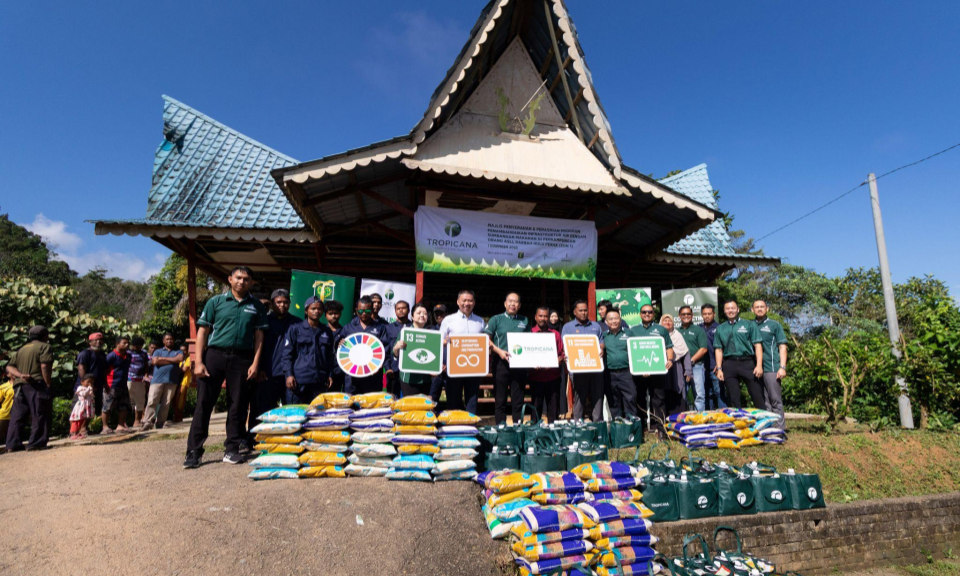 Tropicana uplifts the Ulu Gerik Orang Asli community by enhancing water supply infrastructure