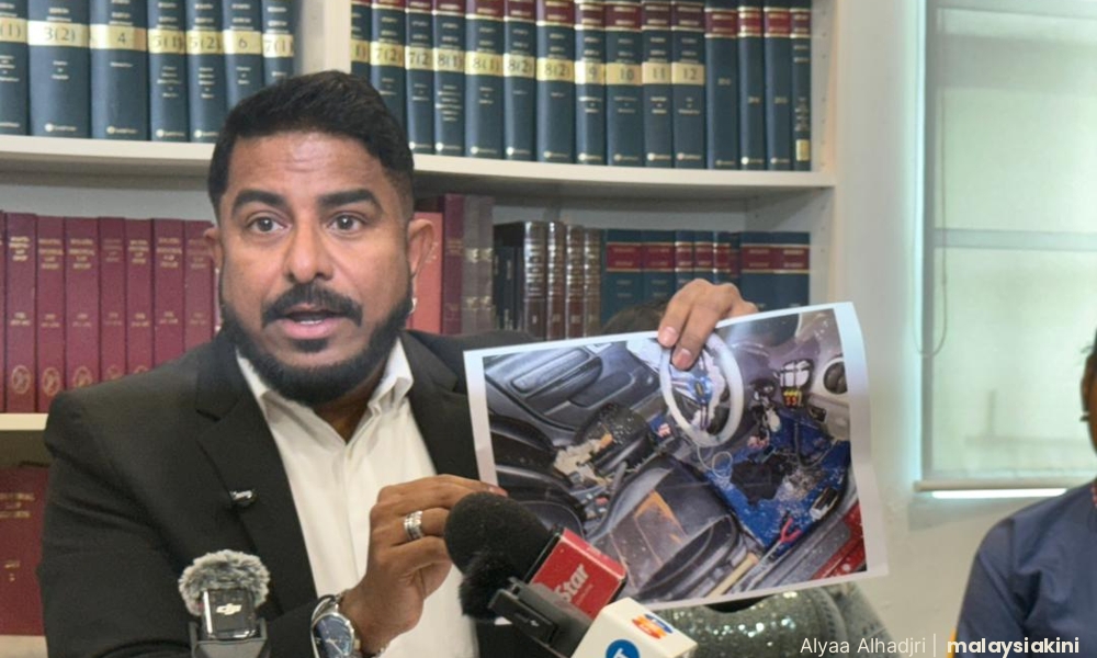 Activist cites 'new evidence' disputing police account of deaths