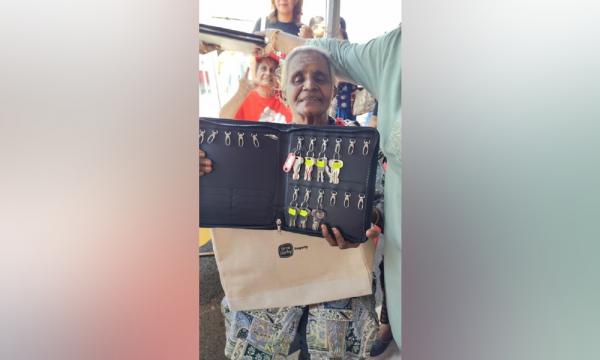 Top Story 20 years on, former Semenyih Estate workers' fight for housing ends in joy Handover of keys a culmination of grief, loss, and the pursuit of justice. B Nantha Kumar 1h ago ⋅ 4