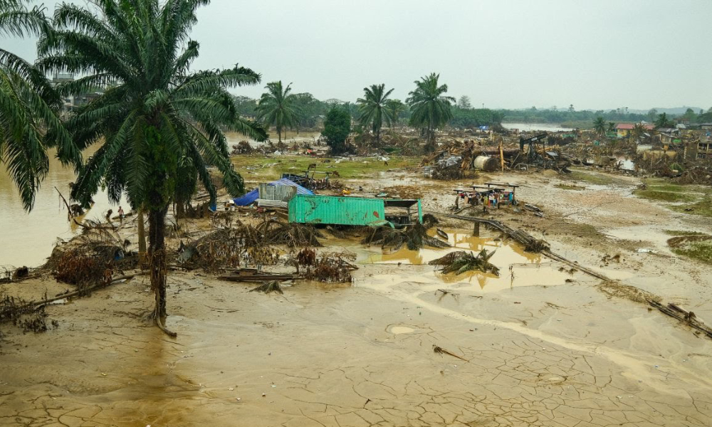 Korban banjir Sumatera kini 1,078 orang, 190 lagi masih hilang