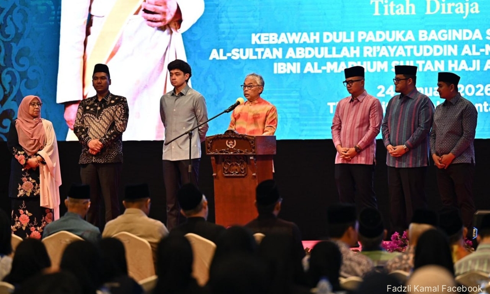 Sultan Pahang tegur golongan berseragam 'tangan kotor, hati mati'