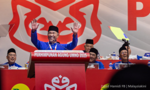 “慈父”扎希称一贯包容艾科玛，“偶尔顽皮没有不爱”