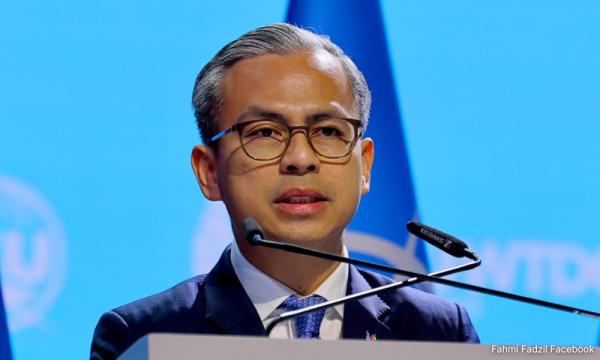 Govt to review 8m user threshold for socmed licence after Grok incident X currently exempt as it reported fewer than 8m users in M'sia - minister. Bernama a few seconds ago