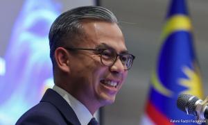 Kongres khas parti adalah proses dalaman DAP - Fahmi 