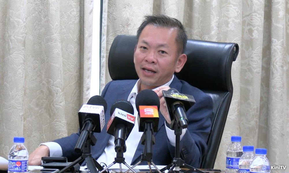 malaysiakini.com - Ayesha Sheik Mazrul - Pig farms: Enforce environmental laws, not apply blanket ban - deputy minister