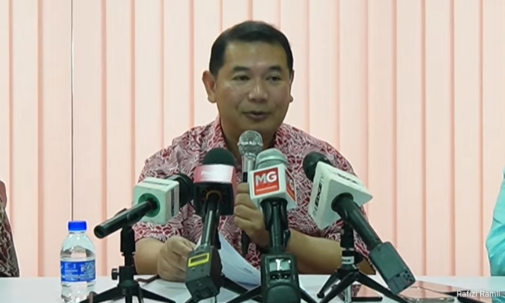 'House tidied, underwear in order': Rafizi braces for MACC raid, arrest