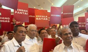 Sacked Hamzah returns to UM alumni clubhouse with 'reset' plans