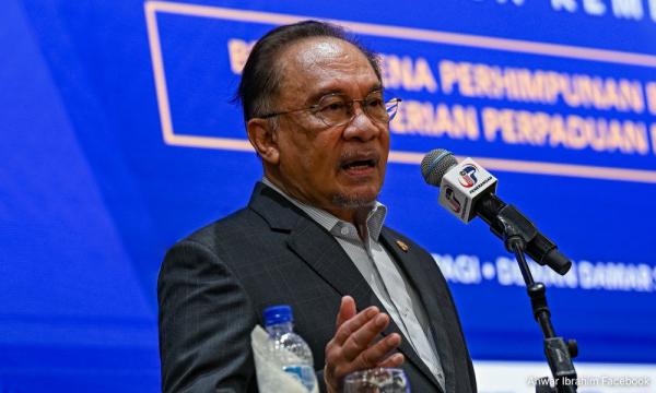 Interfaith group wants PM to explain 'clean up' order on worship sites