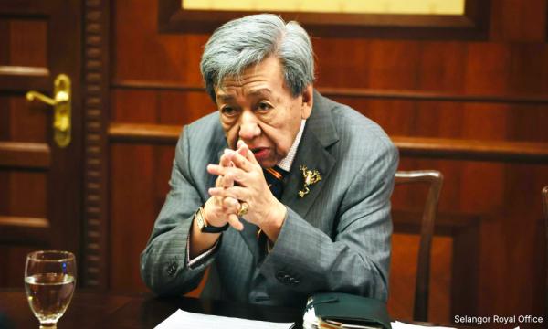 Selangor ruler shares pointed reflection on politicians, wealth and graft