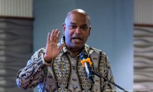 COMMENT | From morning rage to afternoon praise: Ramanan's migrant labour script