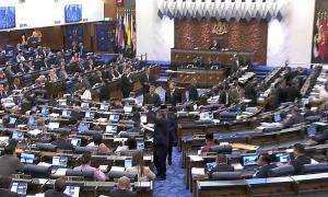 Projek Sama blasts 'irresponsible' lawmakers over PM term-limit bill near miss