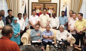 'Tebuk atap' moves in N Sembilan equal to betrayal of voters' mandate - Loke 
