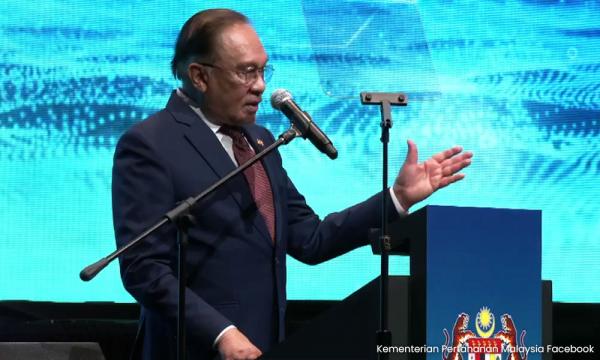 Anwar announces additional RM5b financing support for MSMEs hit by West ...