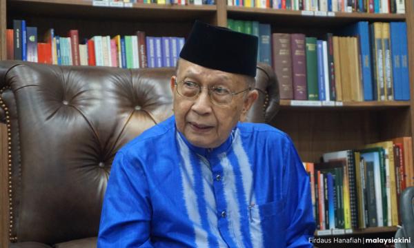 'It's already 6pm for me', Rais says over his decision to quit politics N Faizal Ghazali 23 h ago ⋅ 20