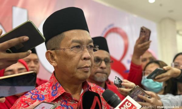N Sembilan Umno to 'wait and see' on MB position - Jalaluddin
