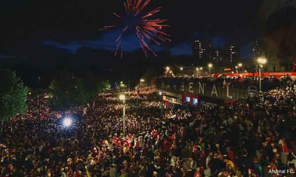 story-image