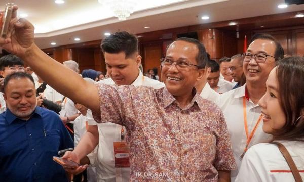 'Dr Sam macam pro, bukan hanya pandai berkata-kata'