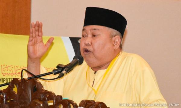 Putra cadang undang-undang pertahan raja lebih keras dari ISA