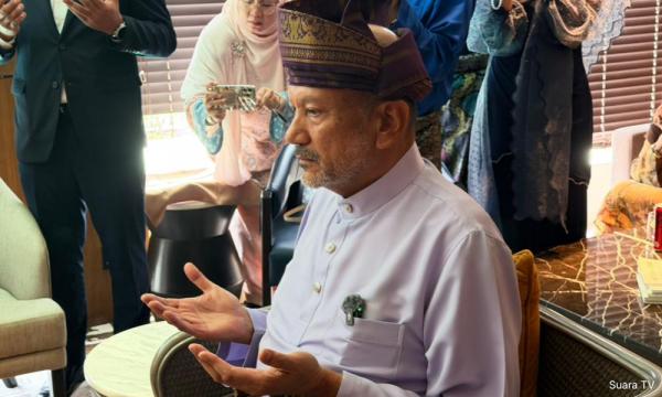 SNAPSHOT | Contempt bid over proclamation of new 'ruler'; CM: Malacca to ...
