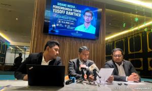 尤索夫担心人身安全，滞留英国申请人道庇护